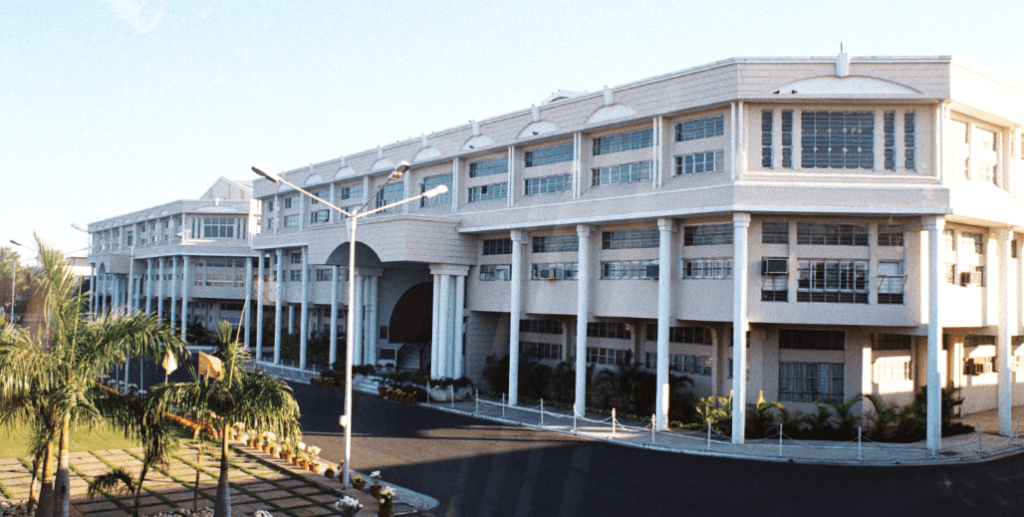 Top 10 Best CBSE Schools In Indore in 2024-2025 | Zedua